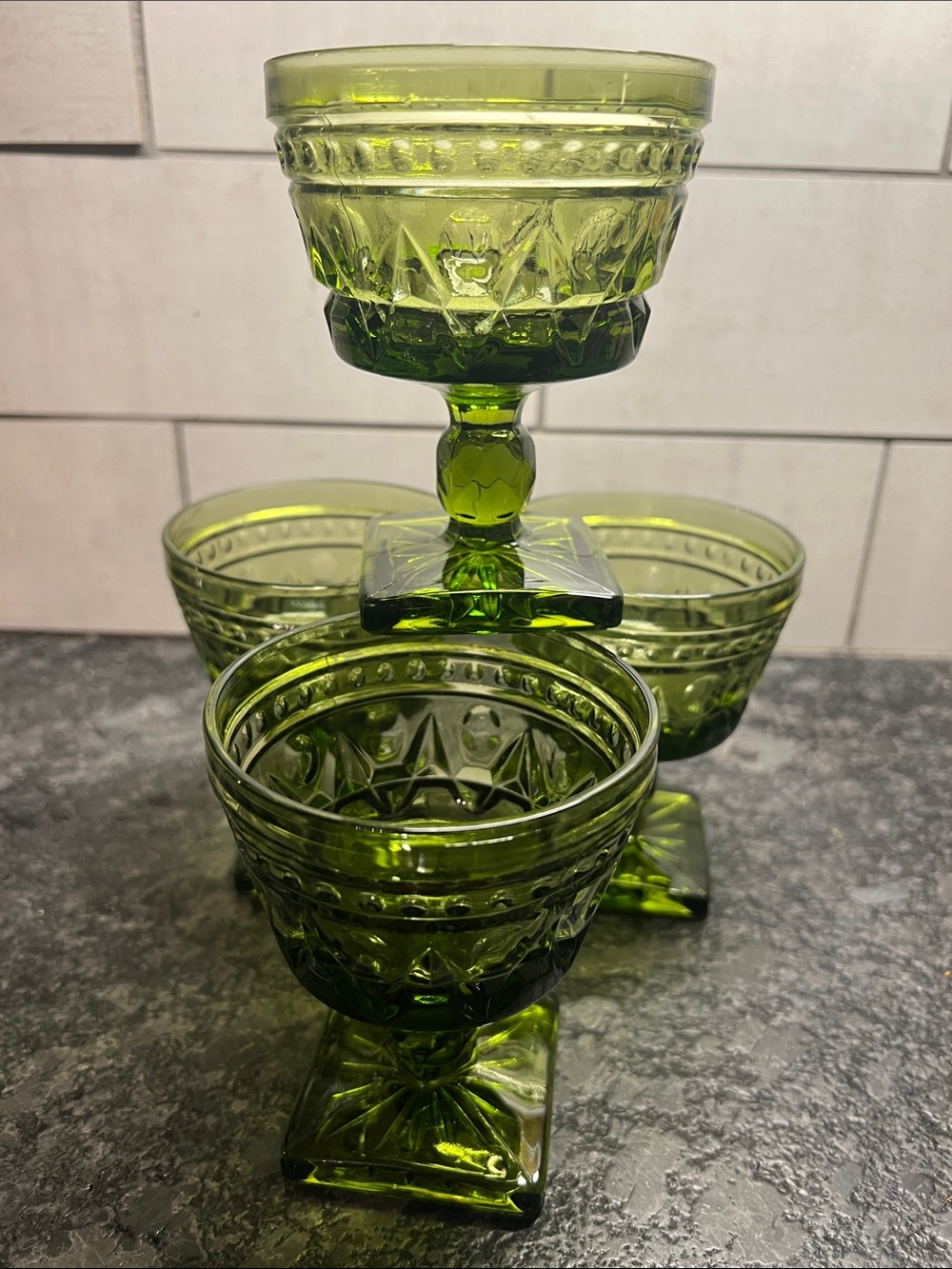 Set of 4 INDIANA GLASS Green Sherbert or Compote Dessert Bowls. Pedestal